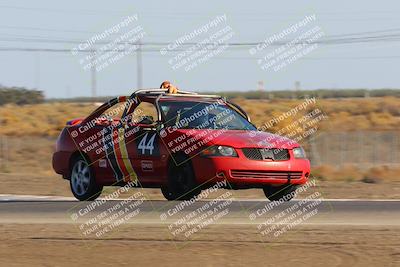 media/Oct-02-2022-24 Hours of Lemons (Sun) [[cb81b089e1]]/915am (I-5)/